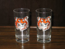 Esso Tiger glassware, pair. [SOLD] 